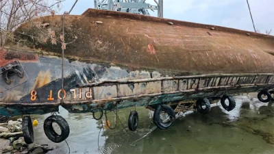 NEMO PRO DIVING COMPLETES A MAJOR SALVAGE OPERATION: PILOT BOAT "PILOT 8" RAISED FROM THE BOTTOM OF THE SULINA BRANCH