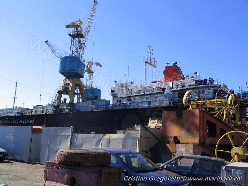 REFLOATING FLOATING DOCK "SORENA"